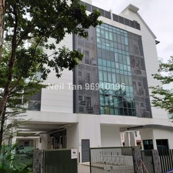 iSuites @ Palm (D19), Apartment #194097412